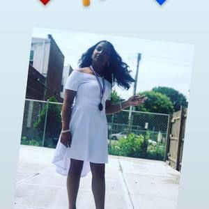 Meet your Posher, Anecia